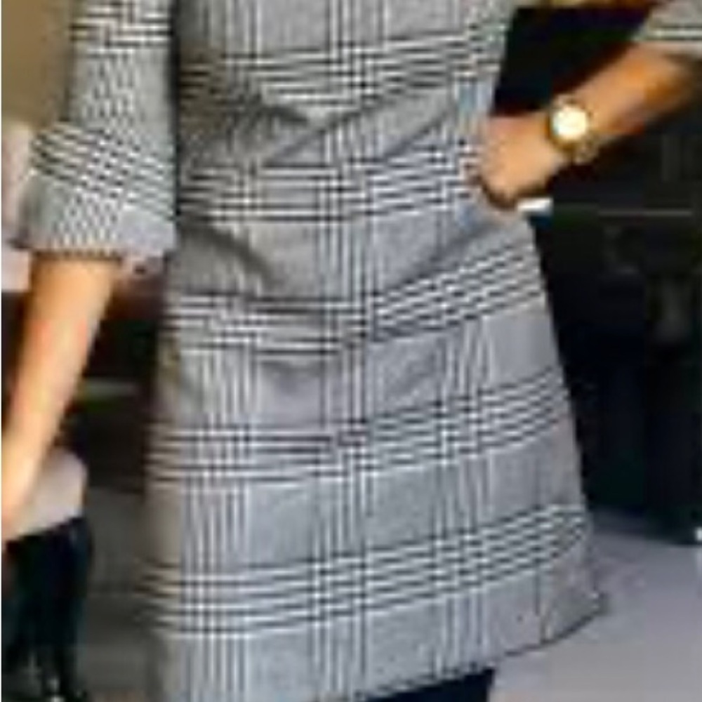 H&M Black and White Checkered Long Sleeve Dress